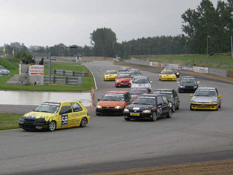 1600 Challenge deltagerne kører i weekenden deres to første afdelinger i 2008 mesterskabet.